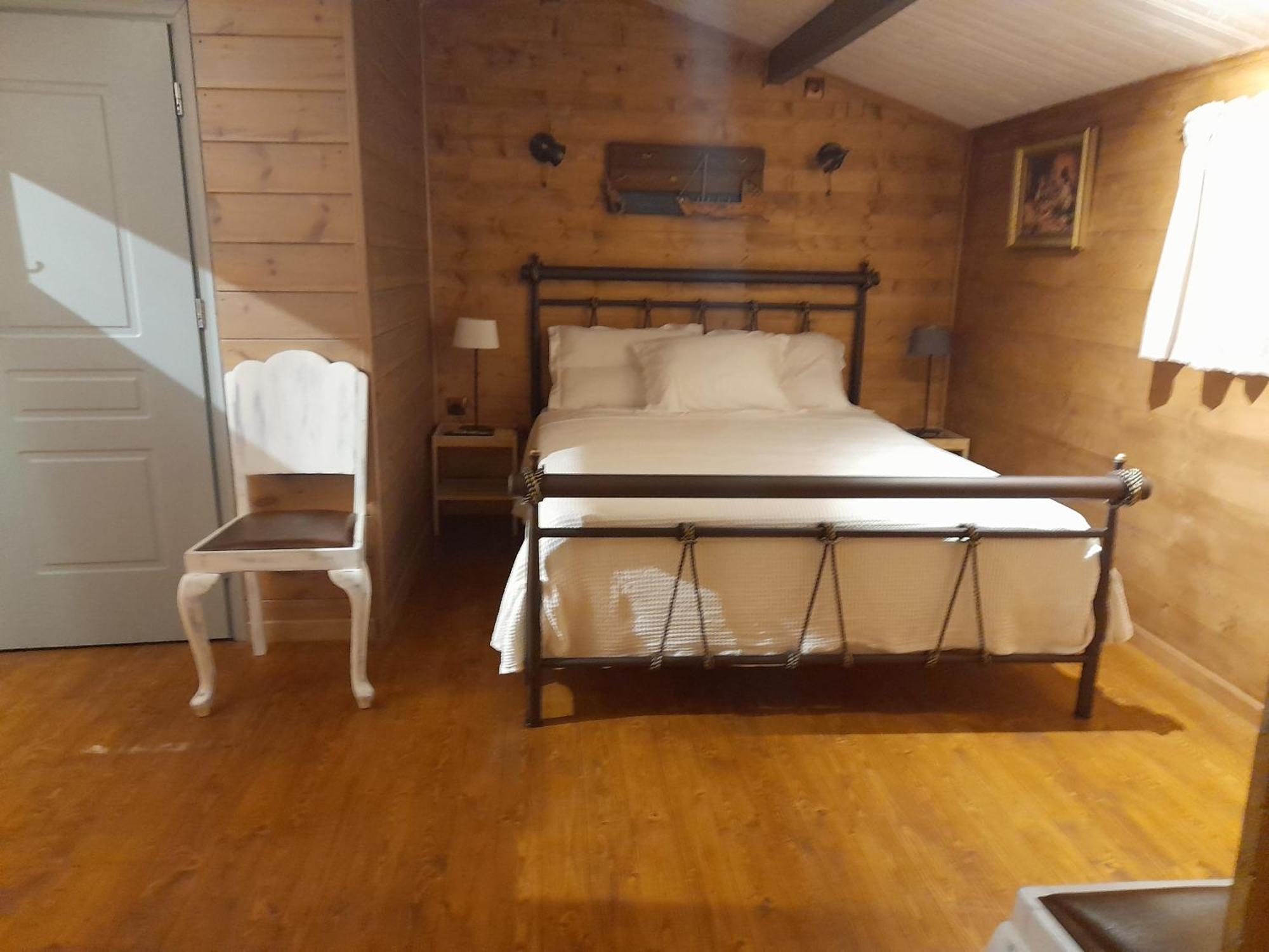 Casa Di Patouria , Stenies Andros Apikia  Eksteriør bilde